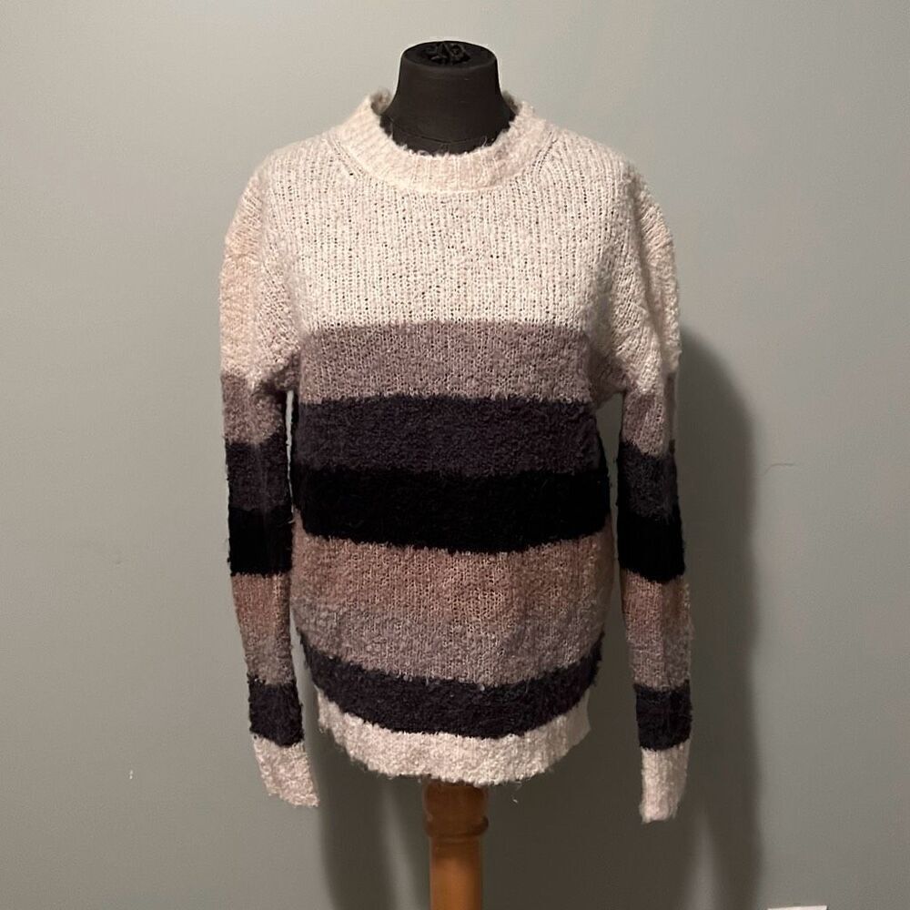 Basin + Range Women's Multicolor Stripe Crew Neck Pullover Sweater